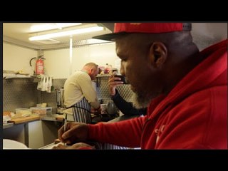WHEN YOU SEE DAVID HAYE TELL HIM I CAME BY - SHANNON BRIGGS VISITS HAYE'S LOCAL CAFE & LEAVES A NOTE