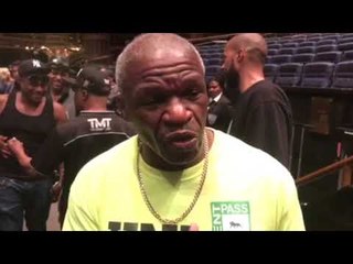 '8oz, 10oz, 16oz ! - WHAT THE HELL DOES IT MATTER WHAT GLOVES THEY USE??' - FLOYD MAYWEATHER SNR