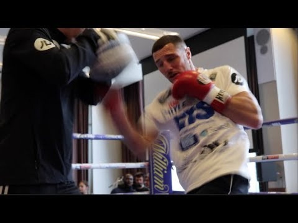 SHARP! TOMMY COYLE SMASHES PADS W/ TRAINER NIGEL TRAVIS AHEAD OF CRUNCH SHOWDOWN W/ MASHER DODD