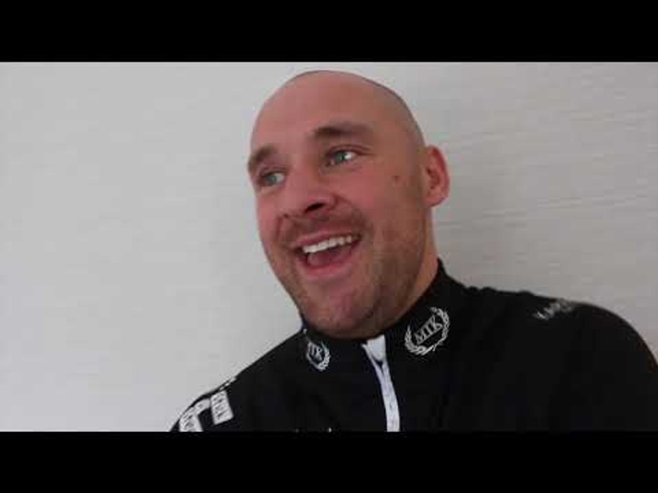 'I ONLY HIT TYSON FURY ONCE, THEN HE HIT ME BACK & PUT ME BACK IN MY PLACE' - ALEX DICKINSON