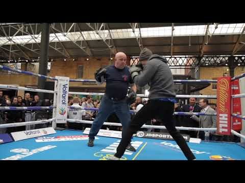 THE ASSASSIN! JAMES TENNYSON SMASHES THE PADS AHEAD OF EBU CLASH W/ MARTIN WARD / BELLEW v HAYE II