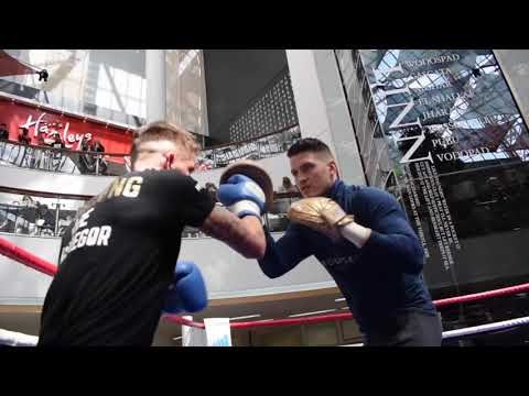 LIGHTNING! - LEE McGREGOR SMASHING THE PADS WITH TRAINER SHANE McGUIGAN / TAYLOR V POSTOL