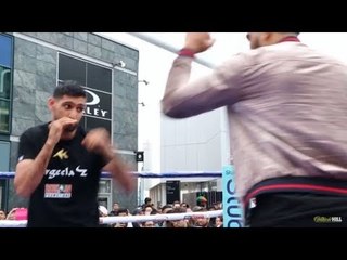 AMIR KHAN v SAMUEL VARGAS *FULL & UNCUT* PUBLIC WORKOUT / WITH AMIR KHAN