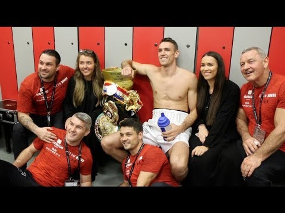 ITS A FAMILY AFFAIR! - CALLUM SMITH & FAMILY CELEBRATE JEDDAH WIN / EXCLUSIVE DRESSING ROOM FOOTAGE