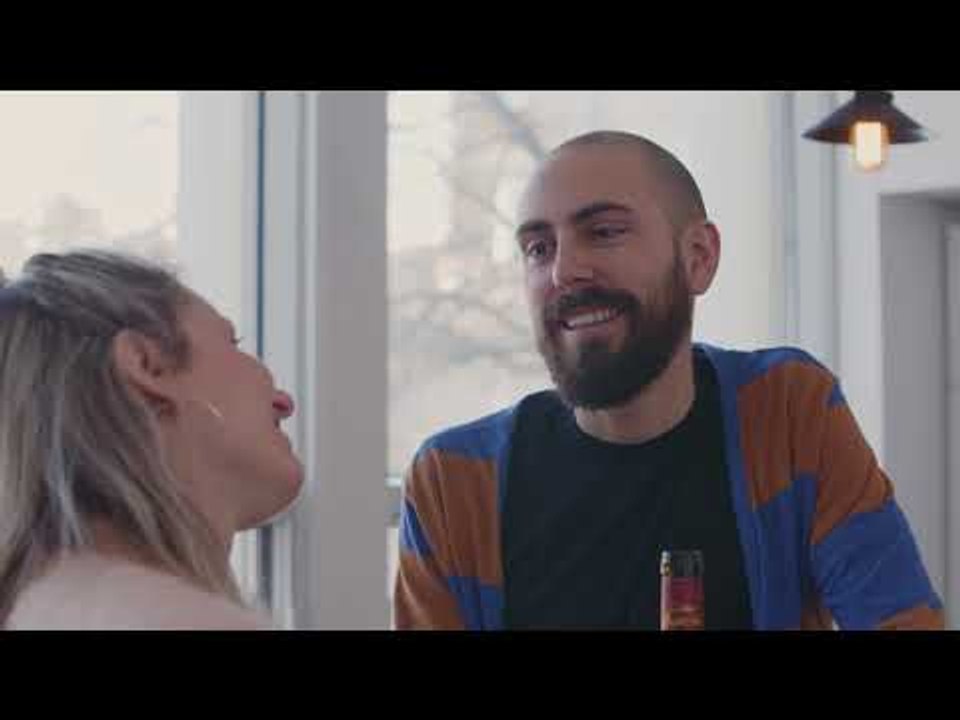 Trois vins pour aller avec nos dates Tinder - Les Caves à vin