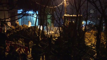 Eyüp'te göçük altında kalan işçi hayatını kaybetti - İSTANBUL