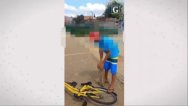 Jovens depredam bicicleta da Yellow