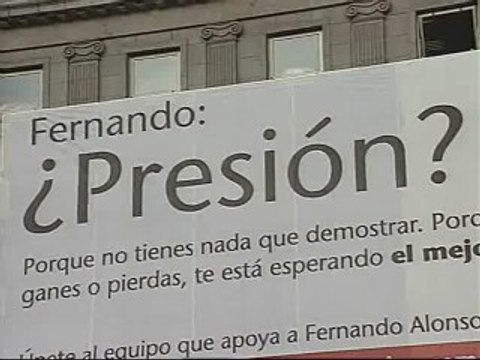 Más muestras de apoyo a Fernando Alonso
