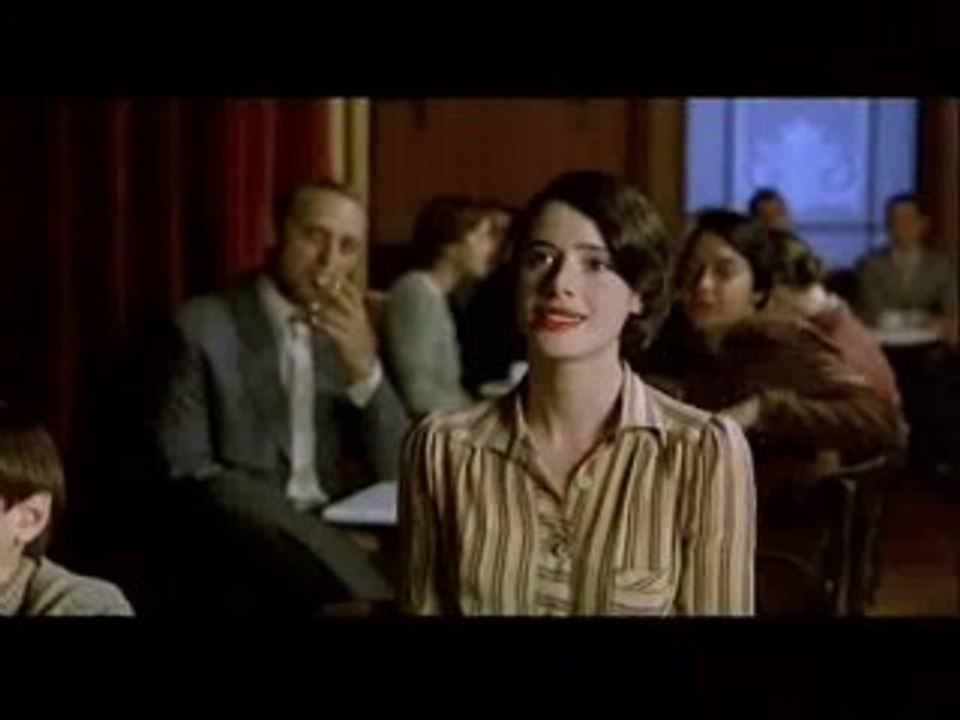 Se estrenan 'Las trece rosas'