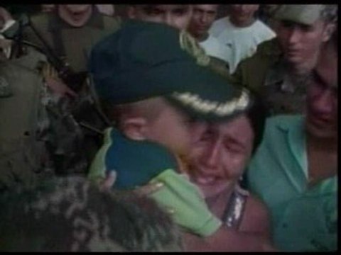Una rebelde de las FARC desierta para liberar a un niño secuestrado