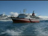 Evacuan a 100 personas tras naufragar un crucero en la Antártida