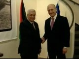 Ehud Olmert y Mahmoud Abás se reúnen en Jerusalén