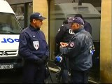 La policía francesa registra varias herriko tabernas