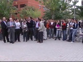 Concentración por la muerte de un joven que medió en una agresión