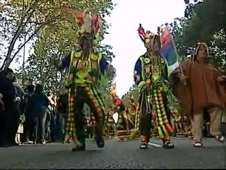 Miles de latinoamericanos celebran la Hispanidad en Madrid