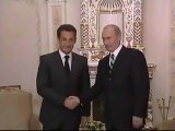 Nicolas Sarkozy se reúne en Rusia con Vladimir Putin para limar diferencias
