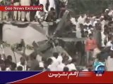 Un helicóptero se estrella durante un viaje de Musharraf a Cachemira