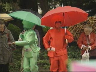 Los muñecos del semáforo cobran vida para prevenir atropellos