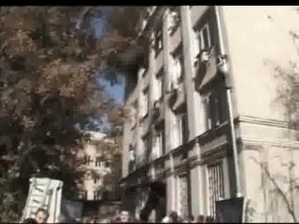 Cinco muertos y 30 heridos en el incendio de un instituto de Moscú