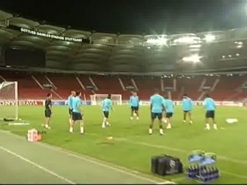 El Barça se enfrenta al Stuttgart con dudas sobre Ronaldinho