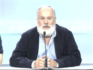 El PP exige a Zapatero que se comprometa a no negociar más con ETA