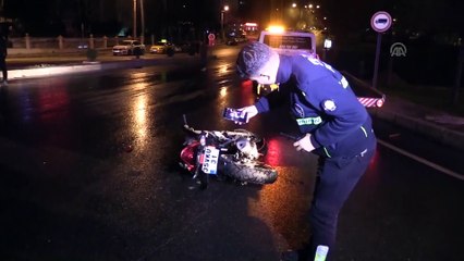 İzmir'de otomobil ile motosiklet çarpıştı: 1 ölü