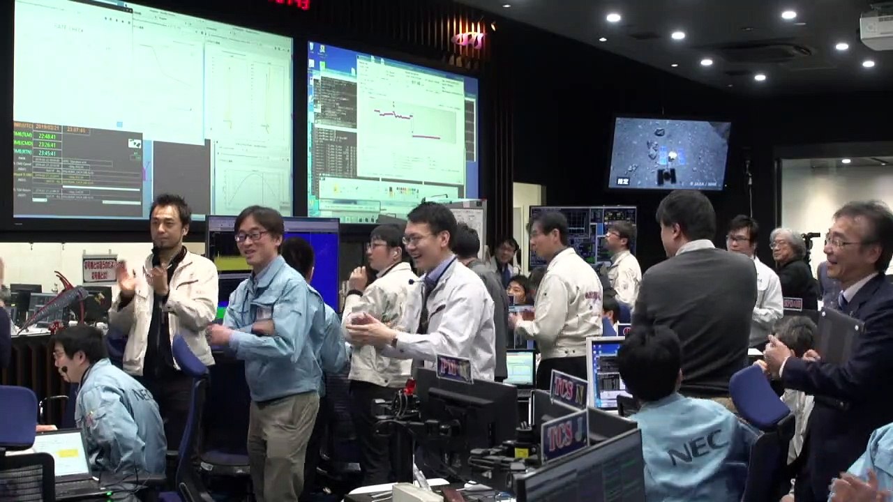 Sonda japonesa pousa em asteroide