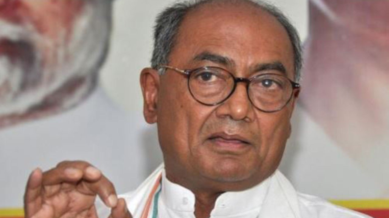 PM Modi पर Pulwama हमले के बाद Digvijay Singh का तंज, कहा 56 इंच का सीना नापा किसने | वनइंडिया हिंदी