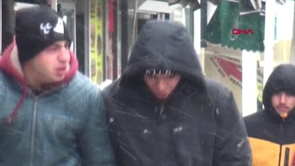 Edirne Trakya'da Kar ve Fırtına Etkili Oluyor