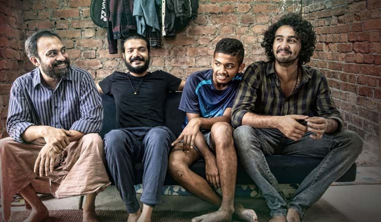റെക്കോർഡ് കളക്ഷനുമായി കുമ്പളങ്ങി | filmibeat Malayalam