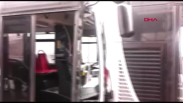 Haramidere'de Metrobüs Kazası