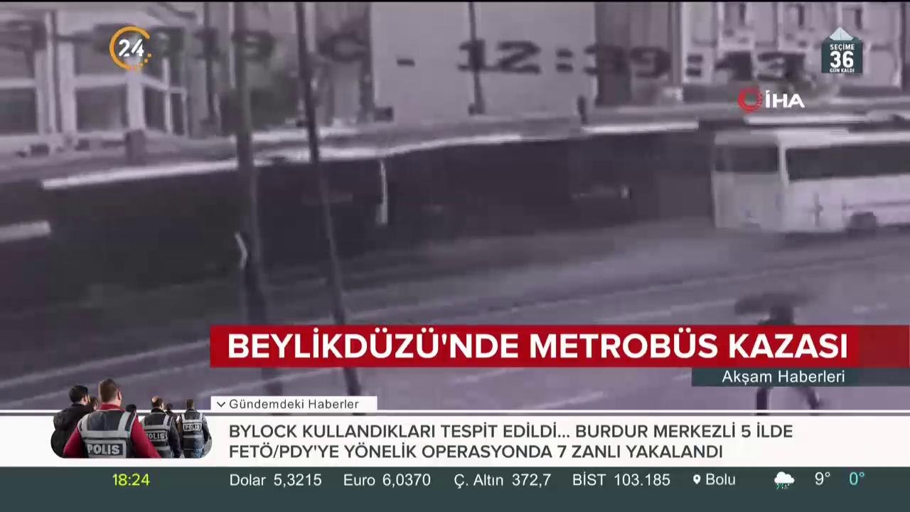 Metrobüs durakta bekleyen metrobüse çarptı