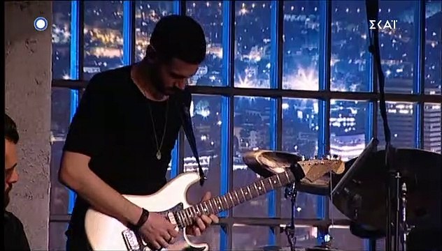 Είναι επίσημο! Το «Στην υγειά μας βρε παιδιά» ξανά στη θέση του! Δείτε το τρέιλερ