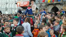 Les scouts ont envahi la Grand-Place de Mons