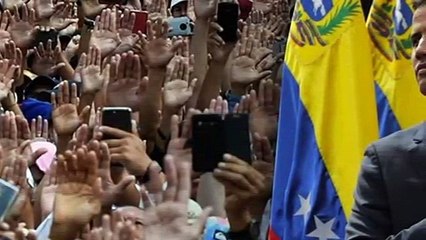 Guaidó anuncia que a ajuda humanitária ‘já entrou’ na Venezuela