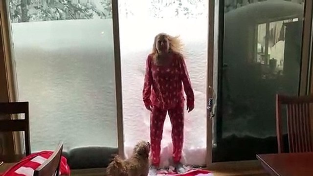 Quand il neige aux USA, il neige fort... même dans les montagnes de californie