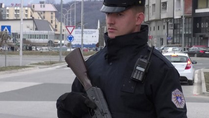 Policia e Gjakovës në patrollim me armë të gjata-Lajme