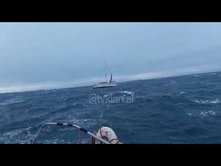 Roja Bregdetare Shqiptare shpeton velieren amerikane