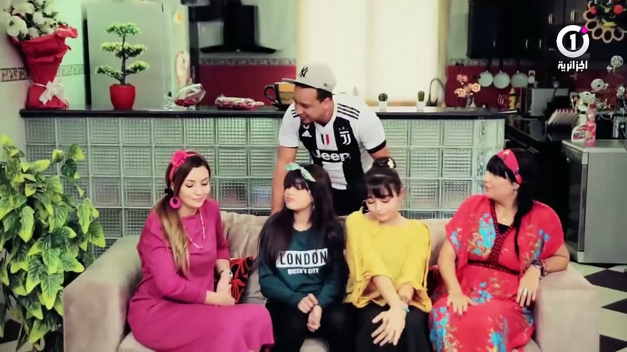 Darna Show Saison3 N°12 دارنا شو - Le Match! الماتش