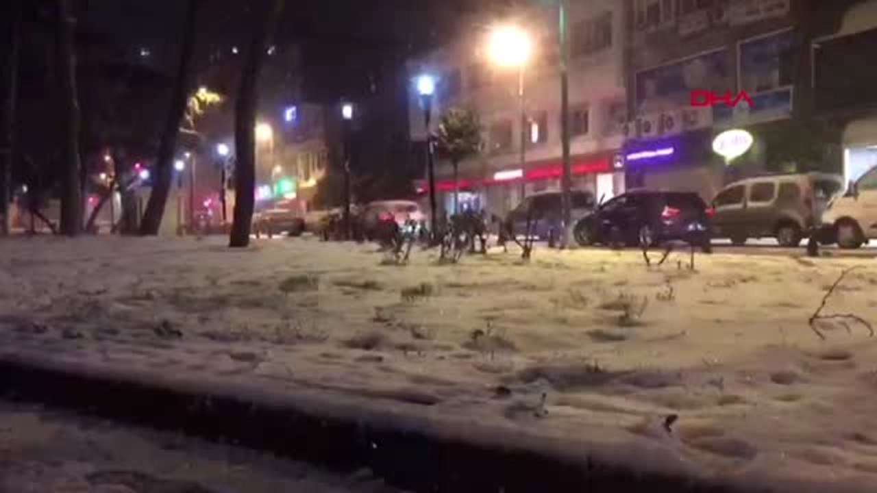 İstanbul-İstanbul Beyaza Büründü