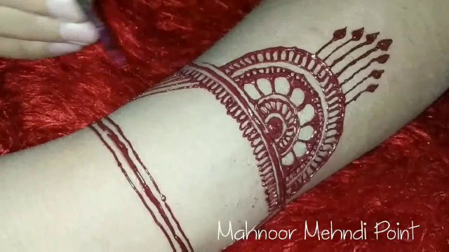 Newest Back Hand Mehndi Design Simple Beautiful Mehndi Design