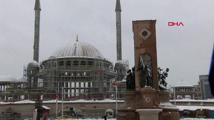 İstanbul Kar, İstanbul'u Beyaz Bürüdü Taksim