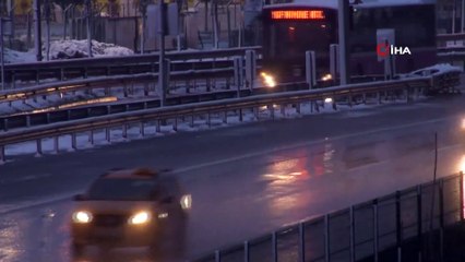 İstanbullular Bembeyaz Bir Sabaha Uyandılar