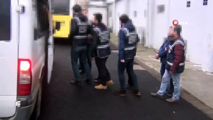 Diyarbakır’da internet çetesine dev operasyon...6 ilde düzenlenen eş zamanlı operasyonlarda 38 kişi gözaltına alındı