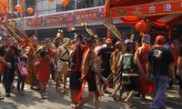 Menko PMK Buka Festival Cap Go Meh di Jakarta