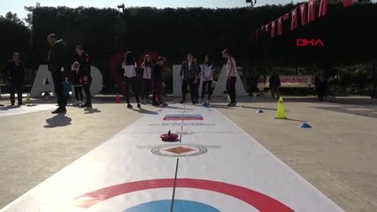 Spor Adana'da Floor Curling Heyecanı