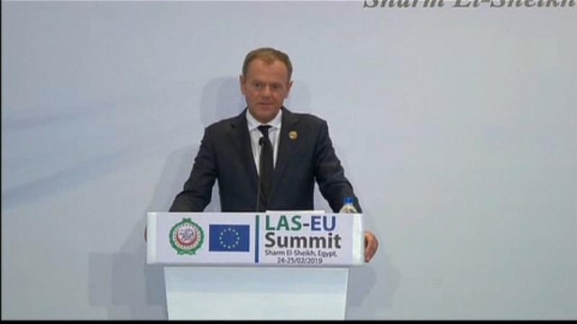 Donald Tusk urges 'common commitment' to upholding human rights at summit in Egypt