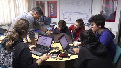 İşitme Engelliler İçin "Alt Yazılı" Gözlük Geliştirdiler - Düzce