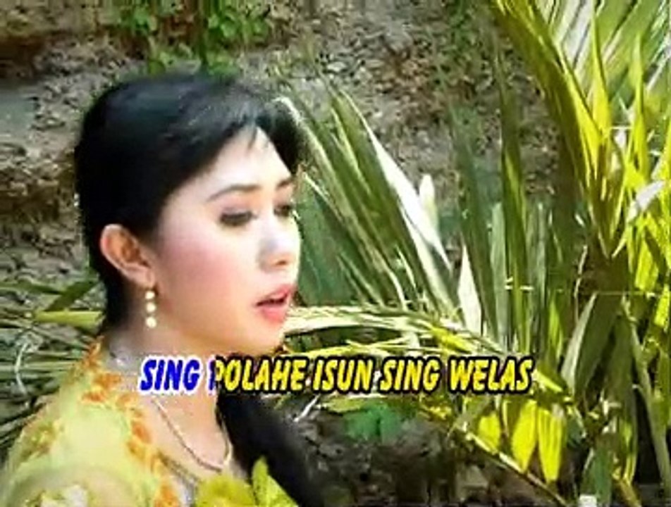 Adistya Mayasari - Mandul [Official Music Video]
