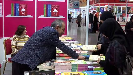 Yazar Necip Tosun: 'Edebiyat, insanlığın en diri ve güçlü sesi oldu' - İSTANBUL
